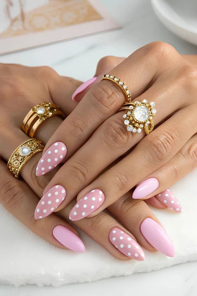 Shiny Nails & Spa
